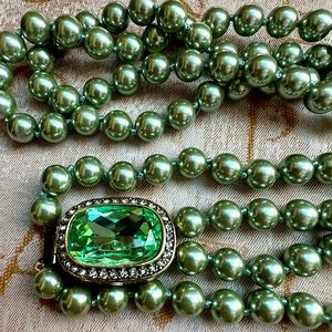 STUNNING HEIDI DAUS SIGNED LONG LARGE GREEN TOPAZ PEARL NECKLACE NWOT